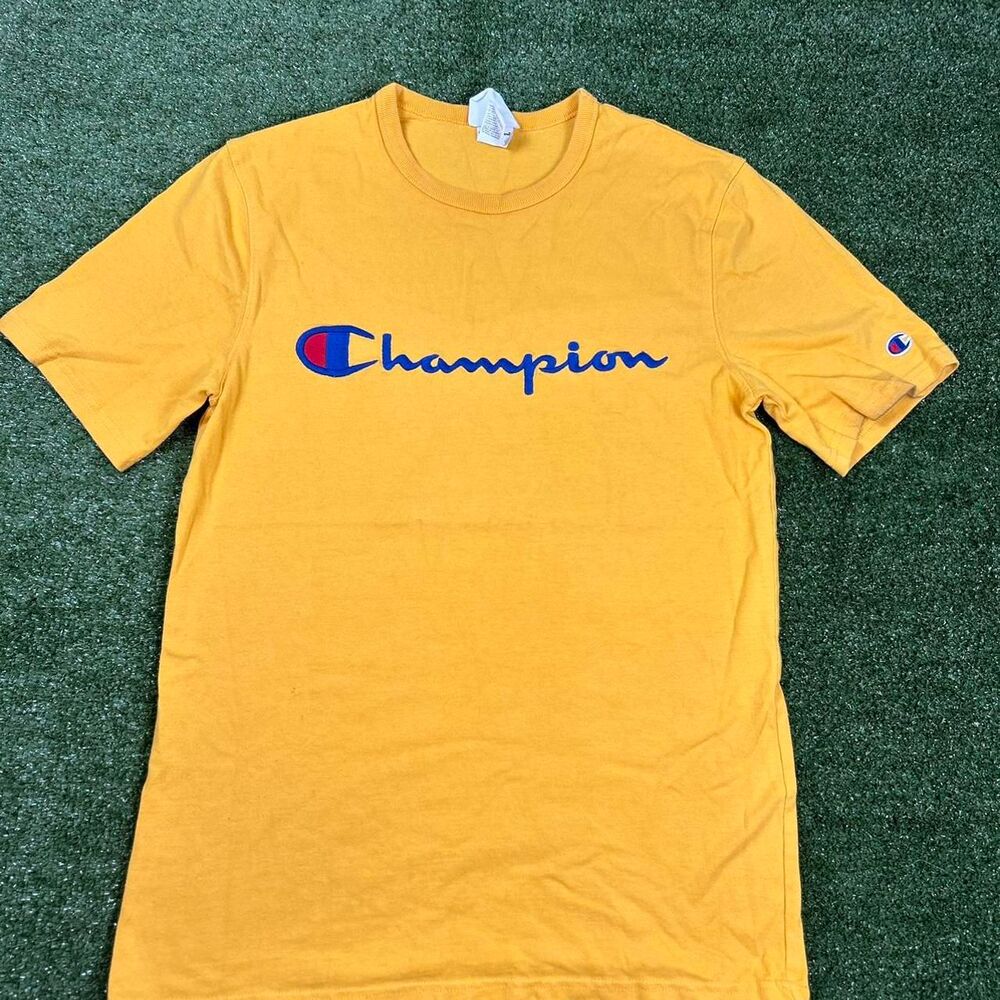 Champion Men's Yellow T-shirt